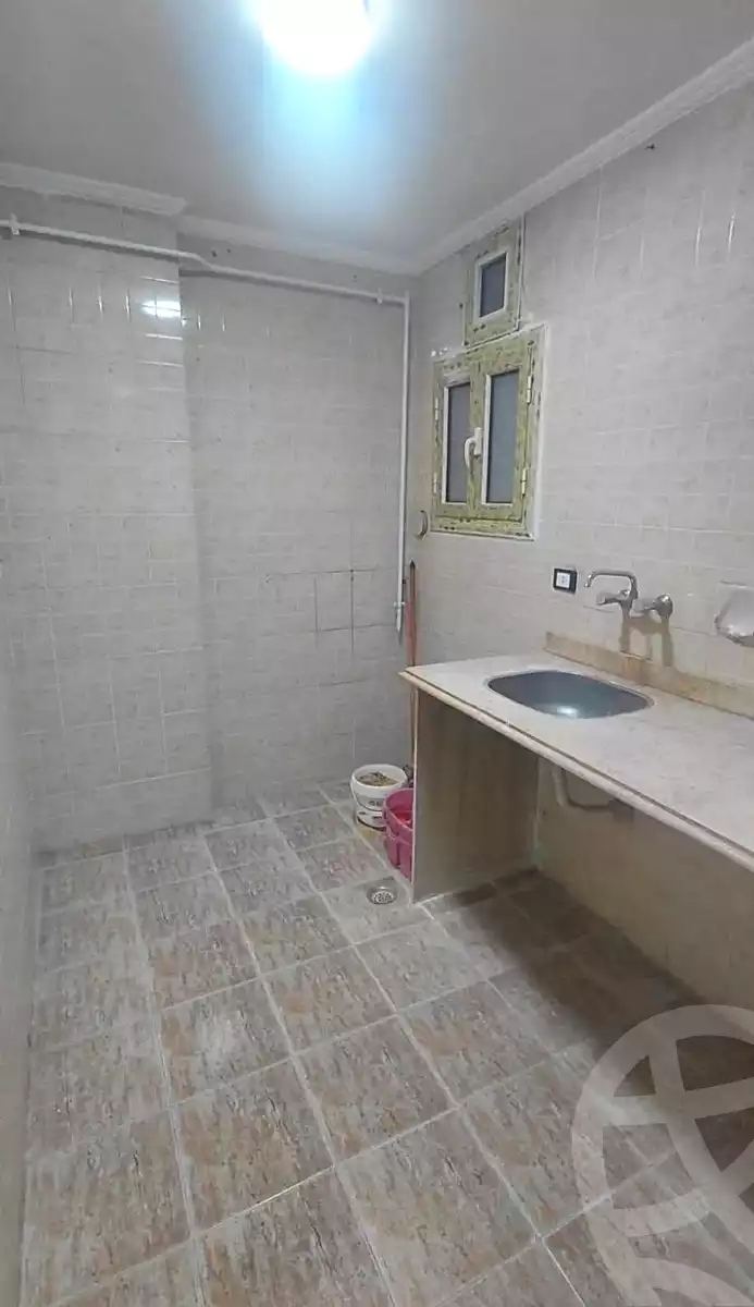 https://aqarmap.com.eg/ar/listing/7005142-for-sale-alexandria-sydy-bshr-sydy-bshr-bhry-gamal-abd-el-nasir-st