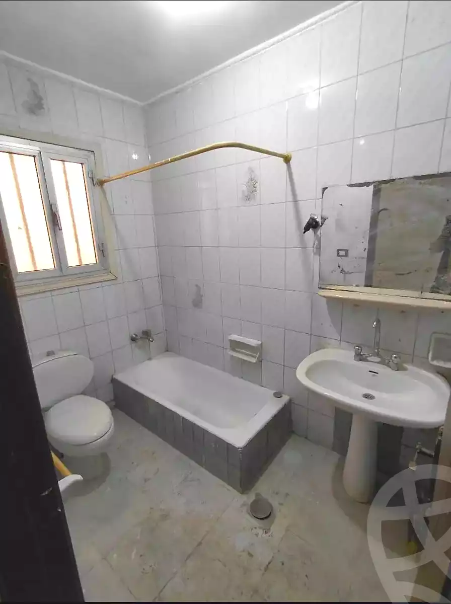 https://aqarmap.com.eg/ar/listing/7005200-for-sale-alexandria-sydy-bshr-tryq-ljysh