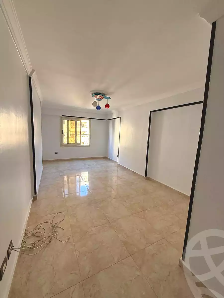 https://aqarmap.com.eg/en/listing/7005224-for-sale-alexandria-el-mandara-shr-jml-bd-lnsr
