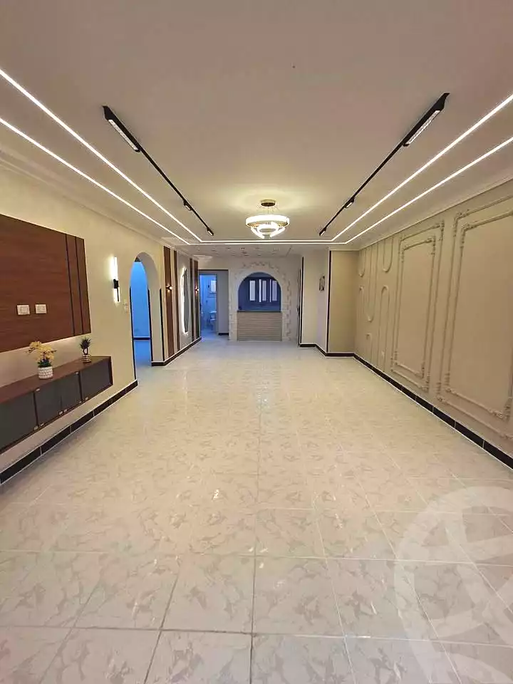 https://aqarmap.com.eg/ar/listing/7005270-for-sale-alexandria-al-agamy-shataa-el-nakheel