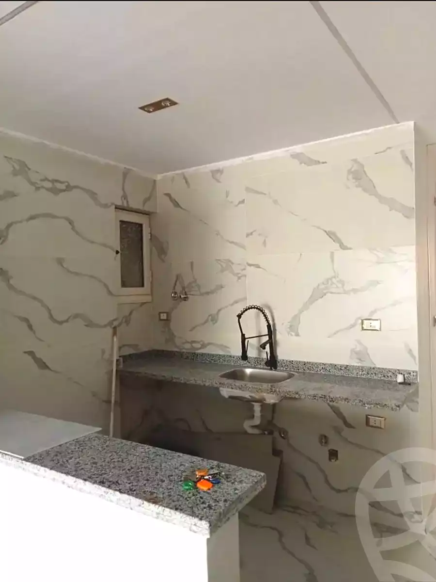 https://aqarmap.com.eg/ar/listing/7005344-for-sale-alexandria-el-asafra-l-sfr-bhry-el-geish-rd