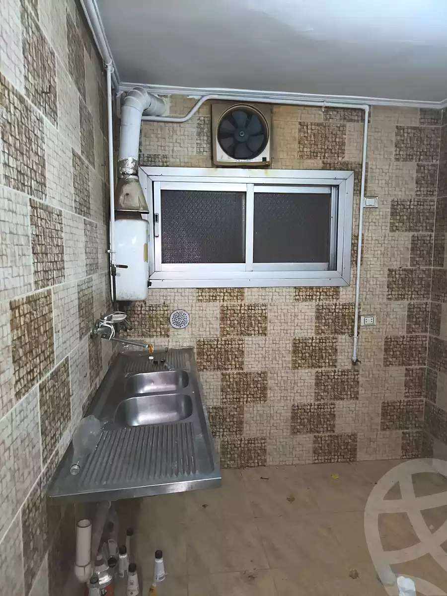 https://aqarmap.com.eg/ar/listing/7005347-for-rent-cairo-ljyz