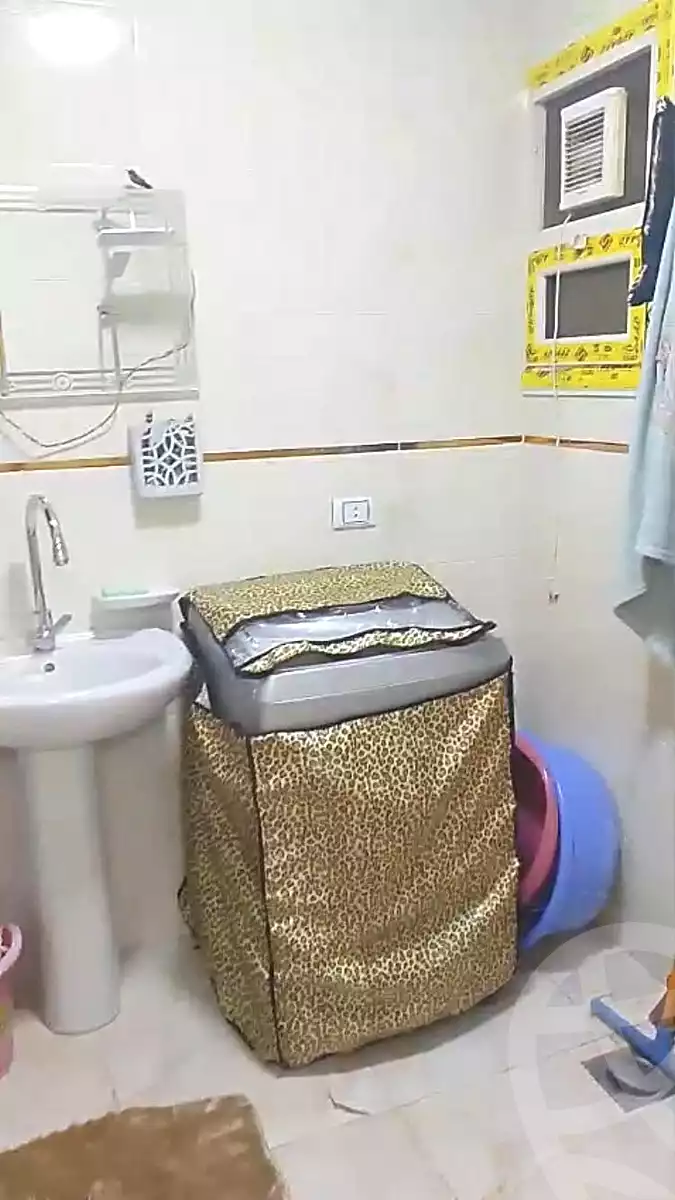 https://aqarmap.com.eg/en/listing/7005390-for-sale-cairo-ain-shams-yn-shms-lgrby-el-tawfikeya-st
