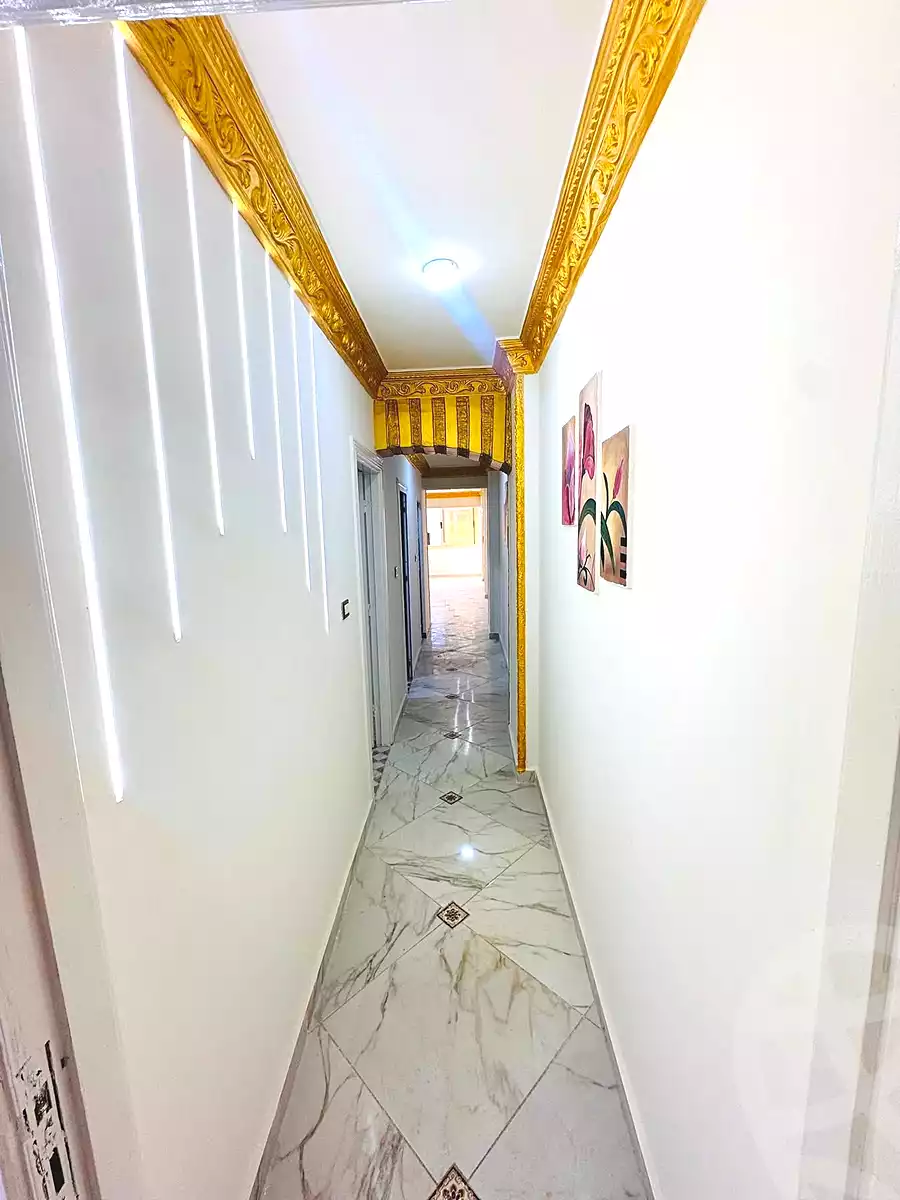 https://aqarmap.com.eg/ar/listing/7005475-for-sale-alexandria-lsywf-el-falki