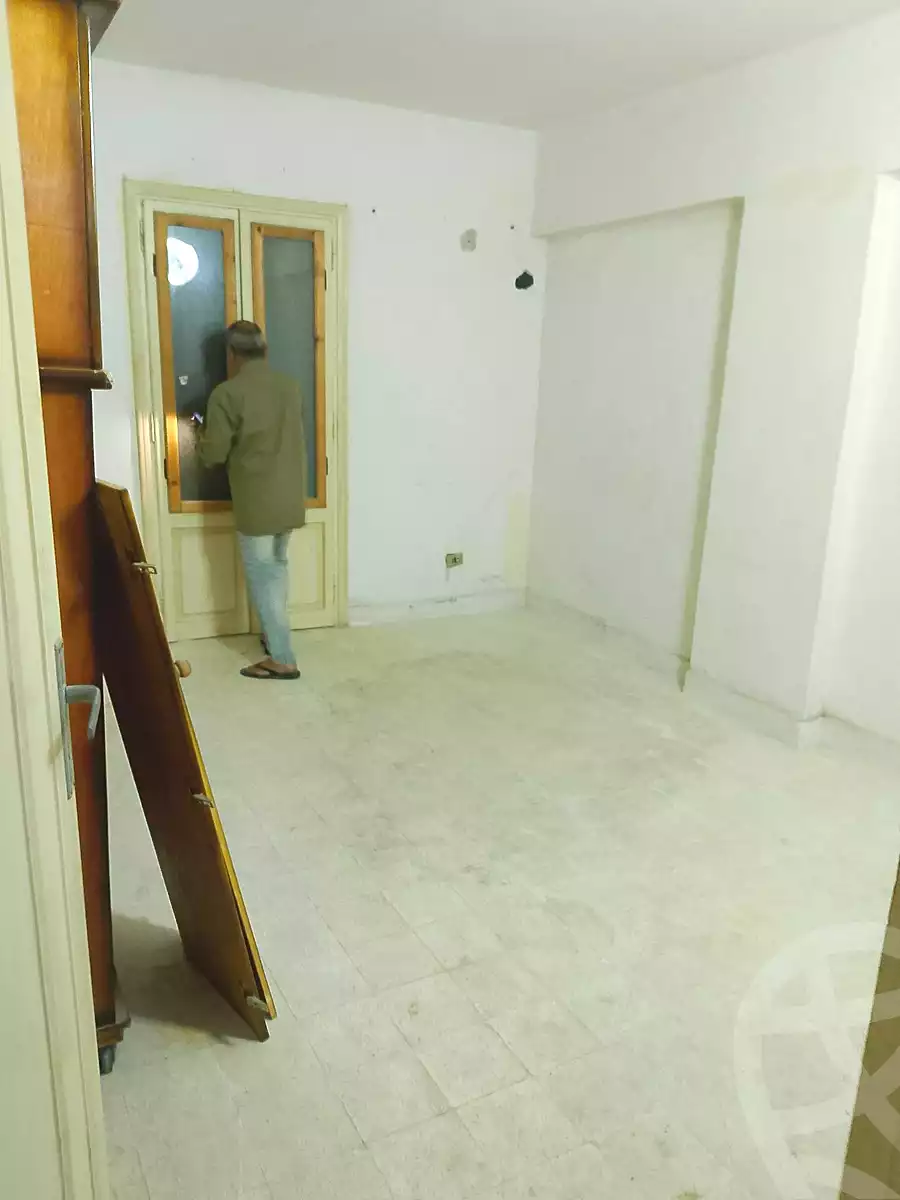 https://aqarmap.com.eg/ar/listing/7005536-for-sale-alexandria-al-agamy-el-hanouvel-el-warsha-st