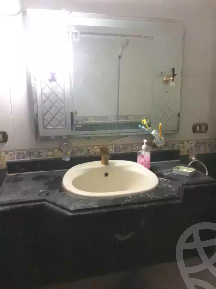 https://aqarmap.com.eg/en/listing/7005785-for-rent-cairo-faisal-shareaa-el-malek-fasel