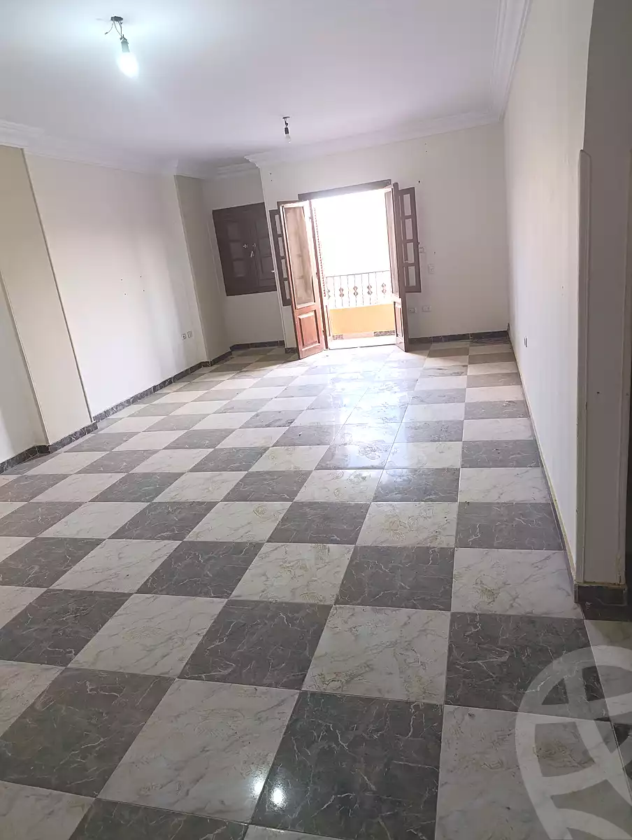 https://aqarmap.com.eg/en/listing/7005801-for-sale-cairo-6th-of-october-el-ahyaa-neighborhood-5th-street-24