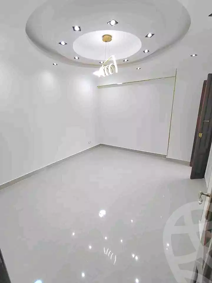 https://aqarmap.com.eg/ar/listing/7005863-for-sale-alexandria-sydy-bshr-sydy-bshr-bhry-gamal-abd-el-nasir-st