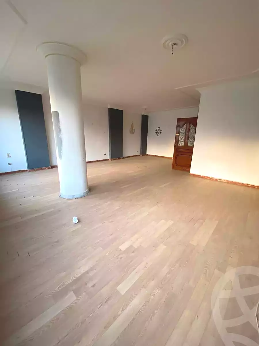 https://aqarmap.com.eg/en/listing/6981840-for-sale-cairo-elnozha-mohammed-el-sebaey-st