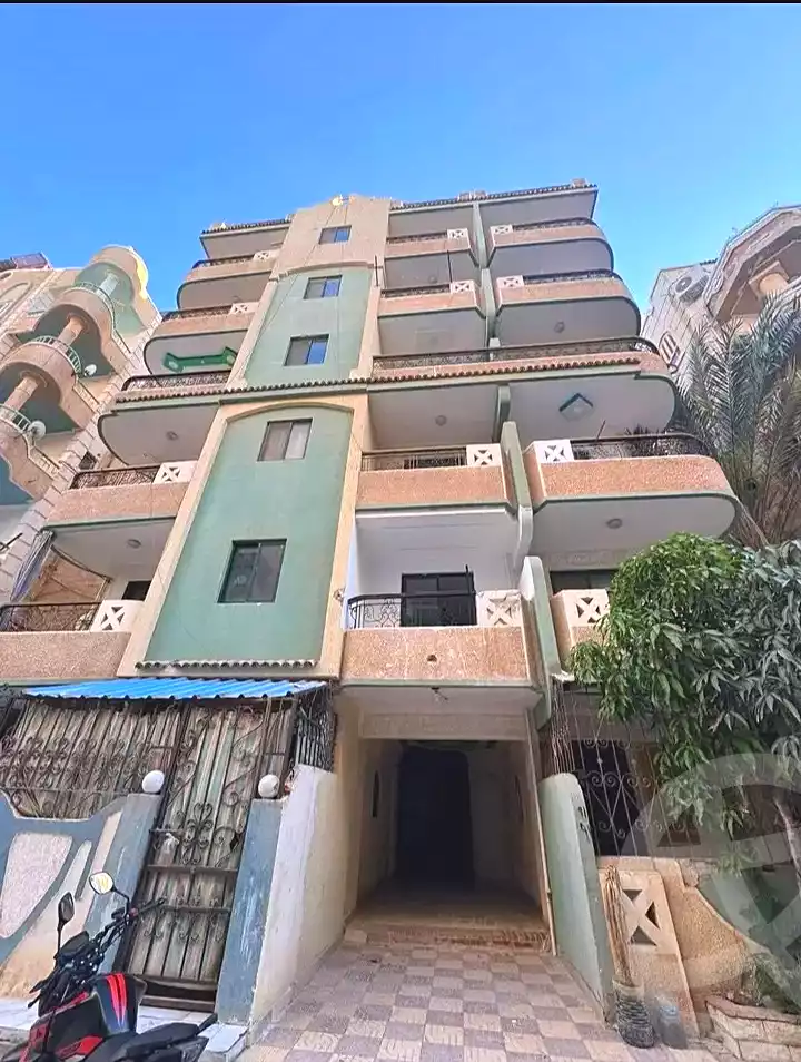https://aqarmap.com.eg/ar/listing/7006072-for-sale-alexandria-al-agamy-shataa-el-nakheel-street-12