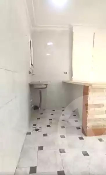 https://aqarmap.com.eg/ar/listing/7006118-for-sale-alexandria-al-agamy-shataa-el-nakheel