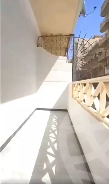https://aqarmap.com.eg/ar/listing/7006118-for-sale-alexandria-al-agamy-shataa-el-nakheel