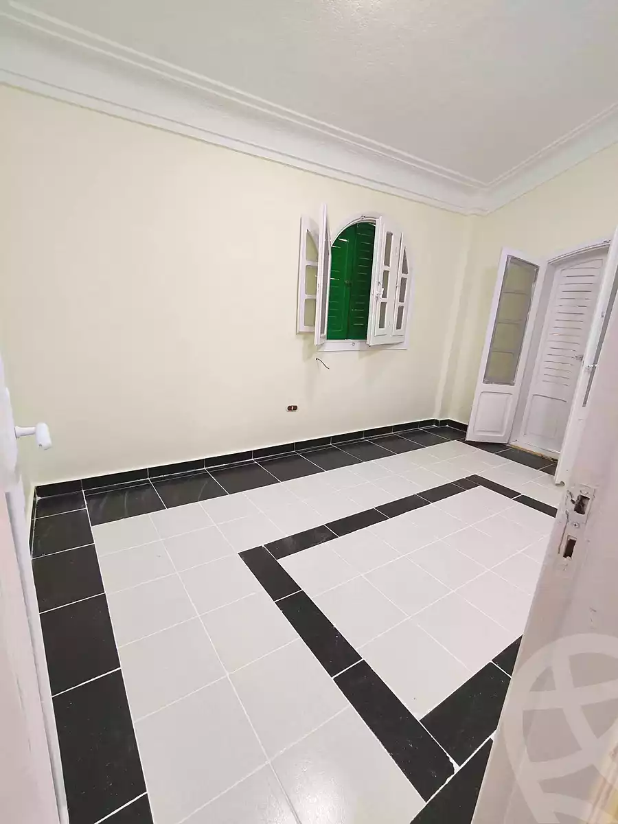 https://aqarmap.com.eg/en/listing/7006293-for-sale-alexandria-al-agamy-shataa-el-nakheel