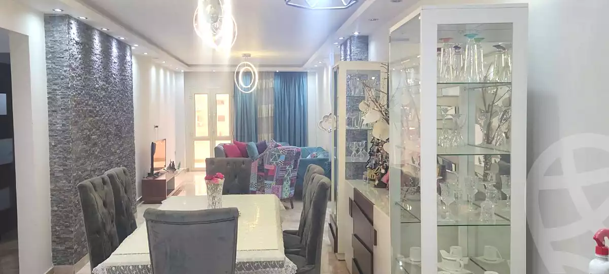 https://aqarmap.com.eg/ar/listing/7006377-for-sale-cairo-helwan-mahmoud-khater-st