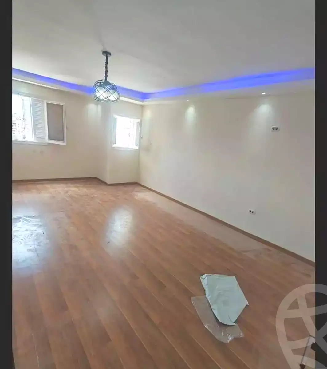 https://aqarmap.com.eg/ar/listing/7006473-for-sale-alexandria-al-agamy-el-hanouvel-kasr-al-quiri-st-1