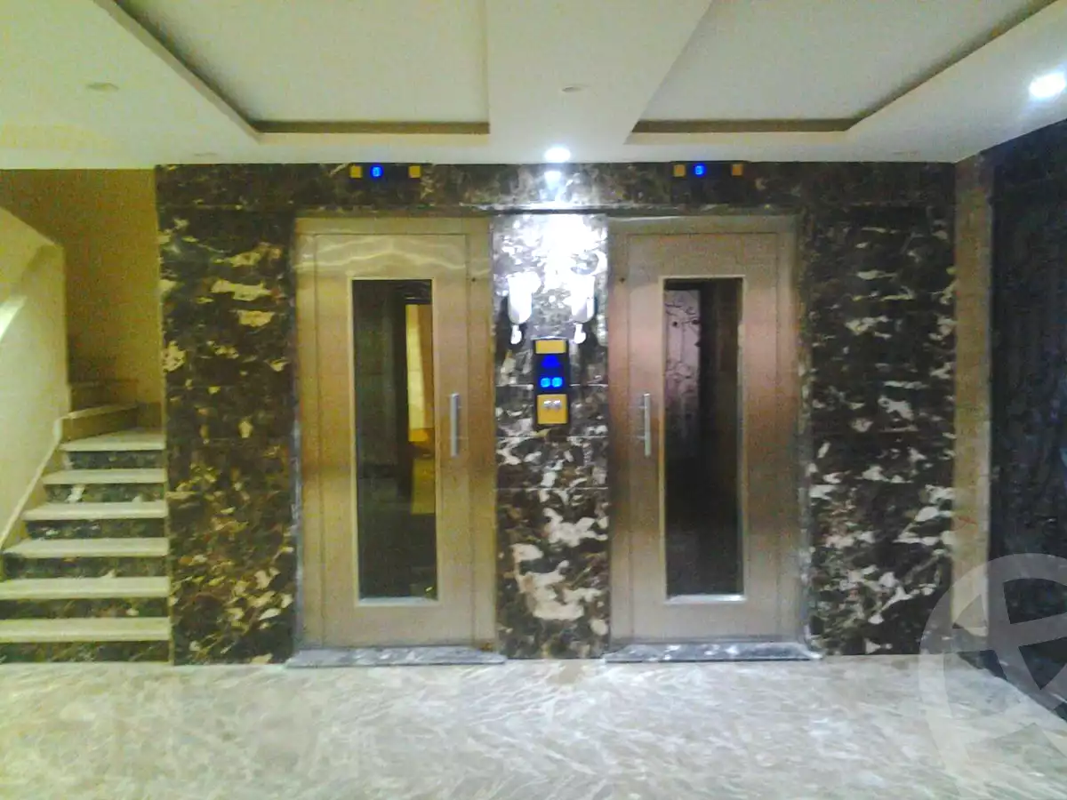 https://aqarmap.com.eg/en/listing/7006511-for-rent-alexandria-kafr-abdo-hussein-basha-st