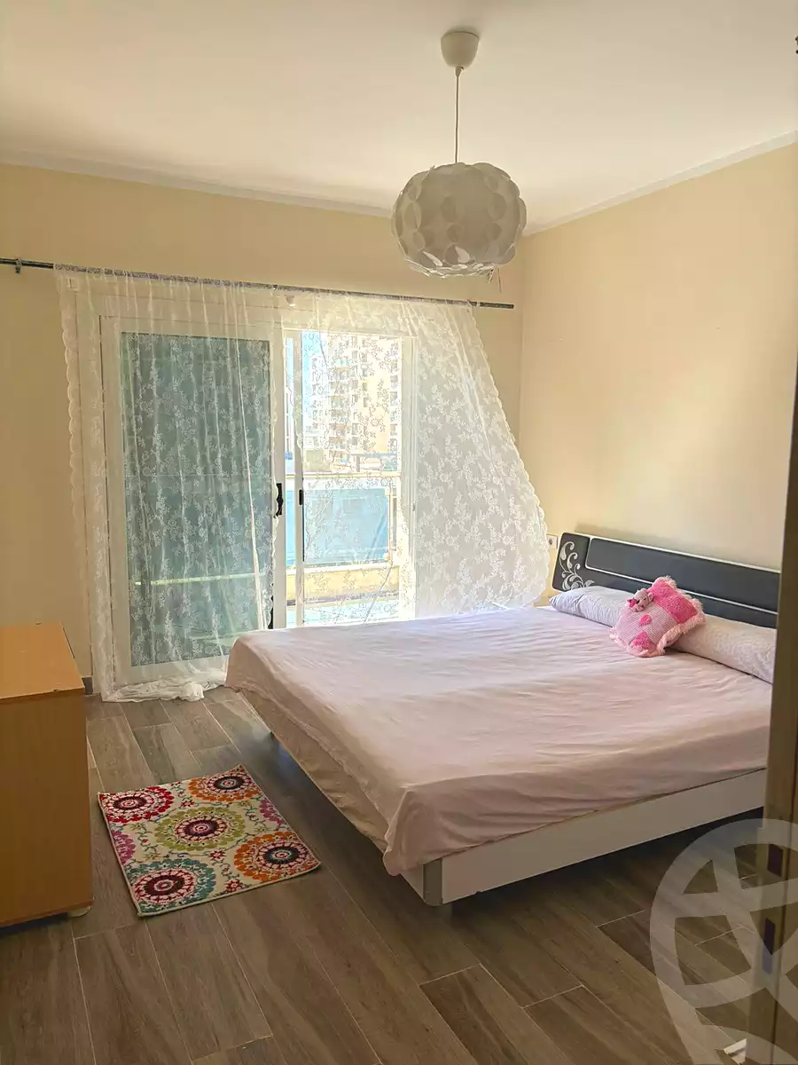 https://aqarmap.com.eg/en/listing/7006505-for-sale-alexandria-sidi-kirayr-qry-sydy-kryr-lqwt-ljwy