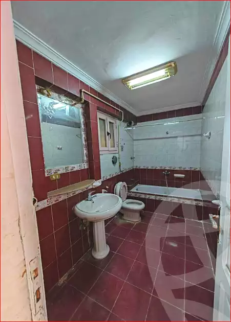 https://aqarmap.com.eg/ar/listing/7006804-for-sale-cairo-helwan-helwan-el-sharkeya-khesro-basha-st