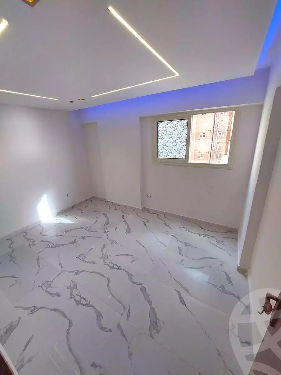 https://aqarmap.com.eg/ar/listing/7006964-for-sale-alexandria-el-asafra-l-sfr-bhry-el-geish-rd