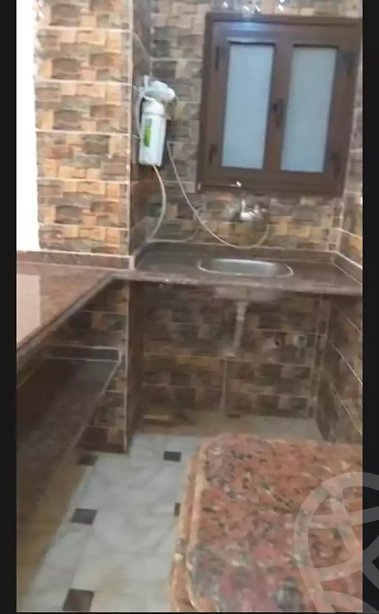 https://aqarmap.com.eg/ar/listing/7007119-for-sale-alexandria-al-agamy-el-hanouvel