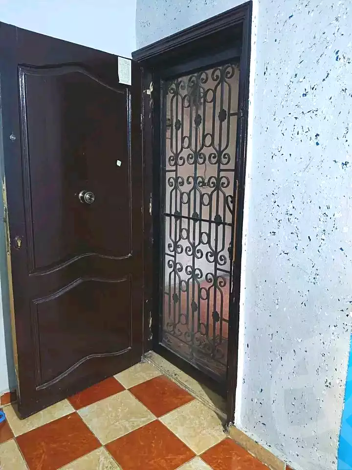 https://aqarmap.com.eg/ar/listing/7007349-for-sale-alexandria-al-agamy-lbytsh-shahr-al-assal-st