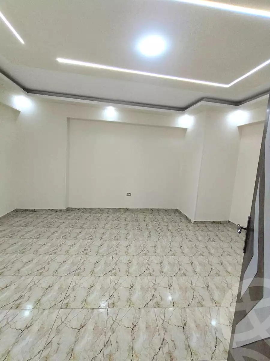 https://aqarmap.com.eg/ar/listing/7007413-for-sale-alexandria-el-asafra-shr-45
