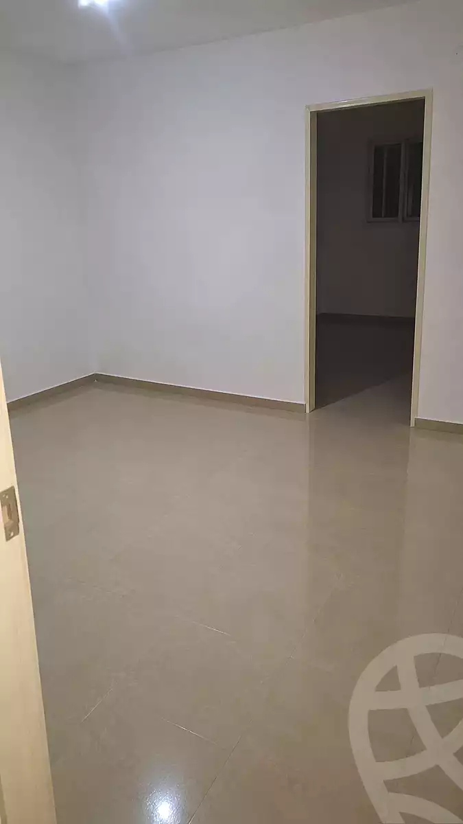 https://aqarmap.com.eg/ar/listing/7007405-for-sale-cairo-helwan-el-ezba-el-qebliah-ragheb-st