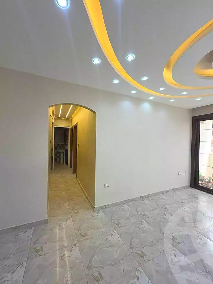 https://aqarmap.com.eg/en/listing/7007573-for-sale-alexandria-bw-qyr-street-10