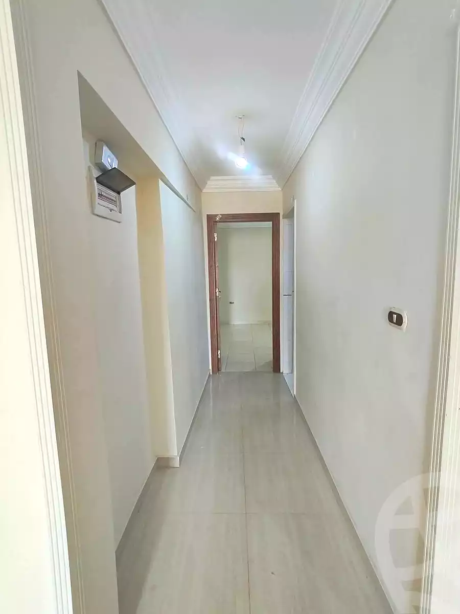 https://aqarmap.com.eg/ar/listing/7007607-for-sale-alexandria-sydy-bshr-sydy-bshr-bhry-sidi-beshr-mosque-st