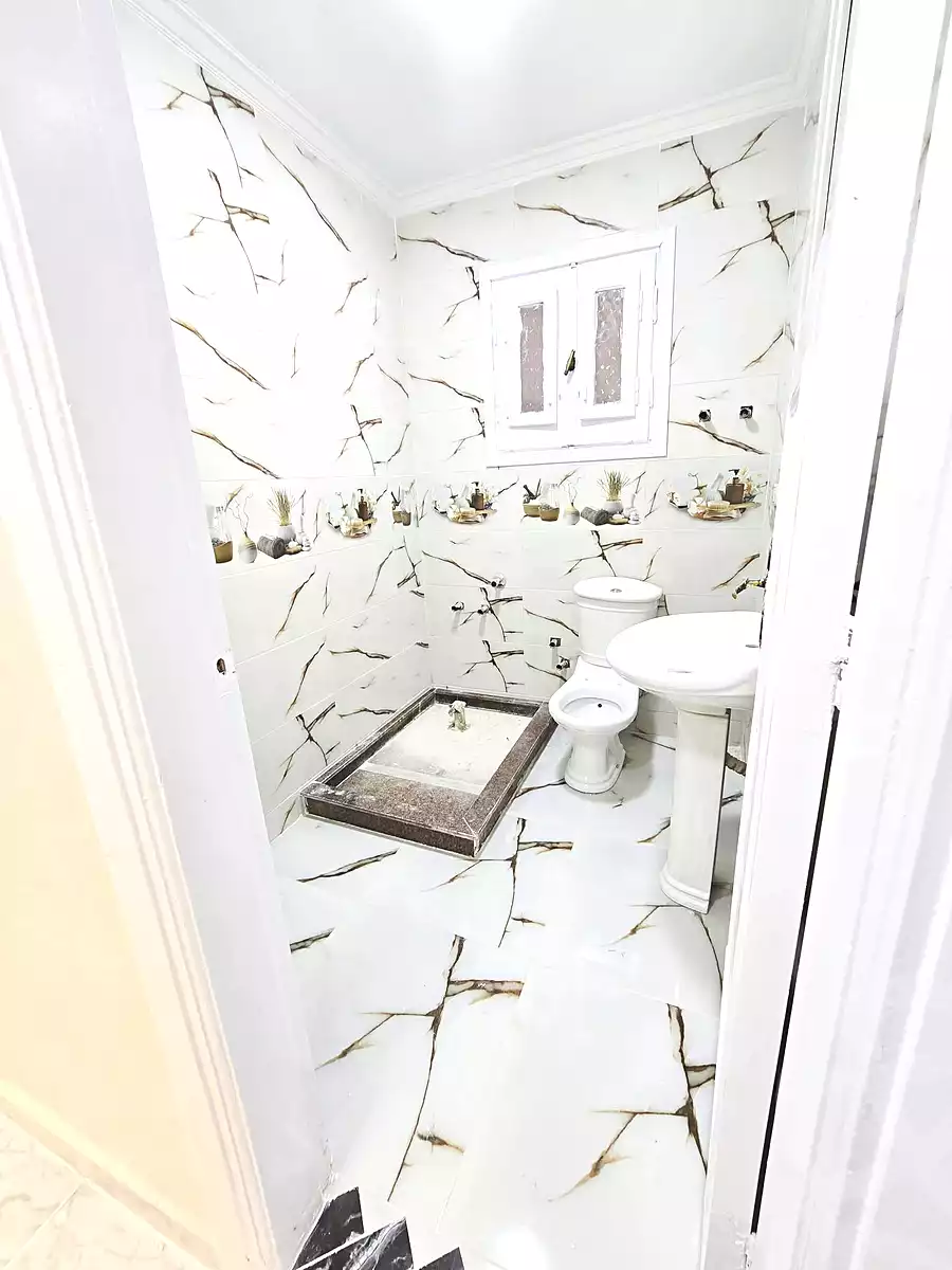 https://aqarmap.com.eg/ar/listing/7007896-for-sale-alexandria-al-agamy-shataa-el-nakheel