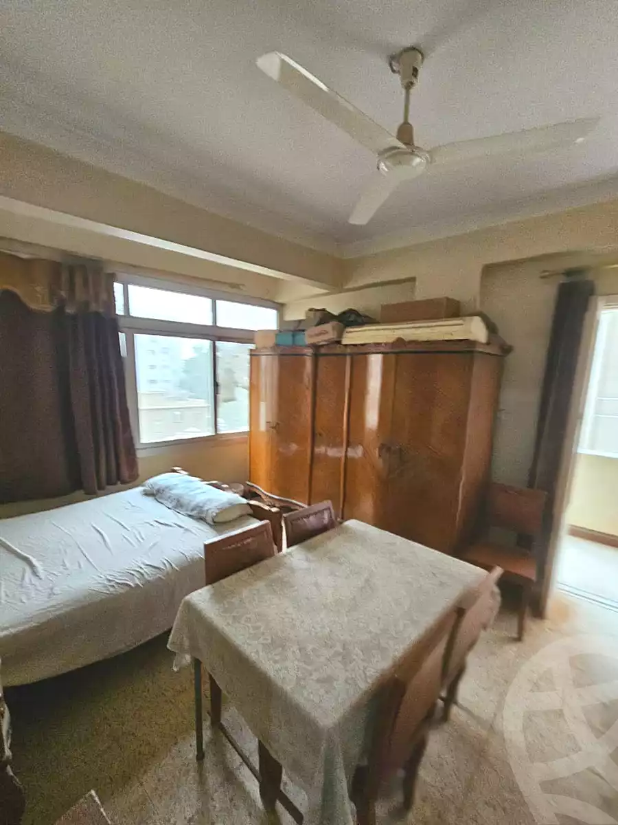 https://aqarmap.com.eg/en/listing/7007892-for-sale-sohag-sohag-city-el-gomhorya-st