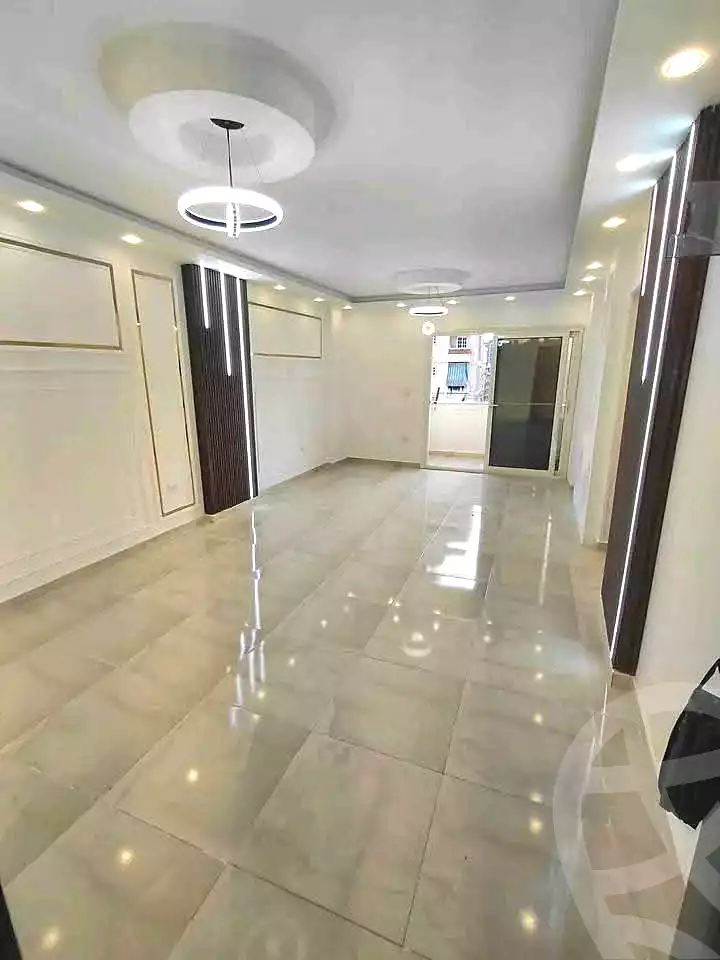 https://aqarmap.com.eg/ar/listing/7007908-for-sale-alexandria-sydy-bshr-sydy-bshr-bhry-gamal-abd-el-nasir-st