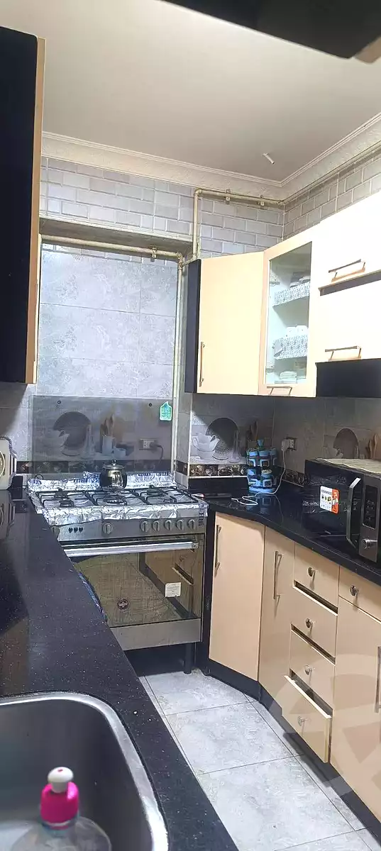 https://aqarmap.com.eg/en/listing/7008058-for-rent-cairo-nozha-2-el-khamseen-st