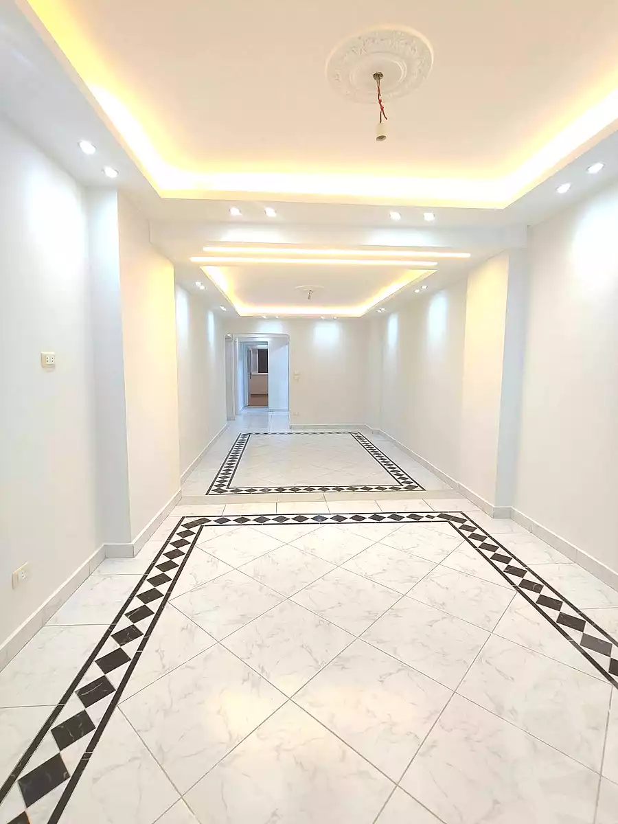https://aqarmap.com.eg/en/listing/7008181-for-sale-alexandria-miami-45-street