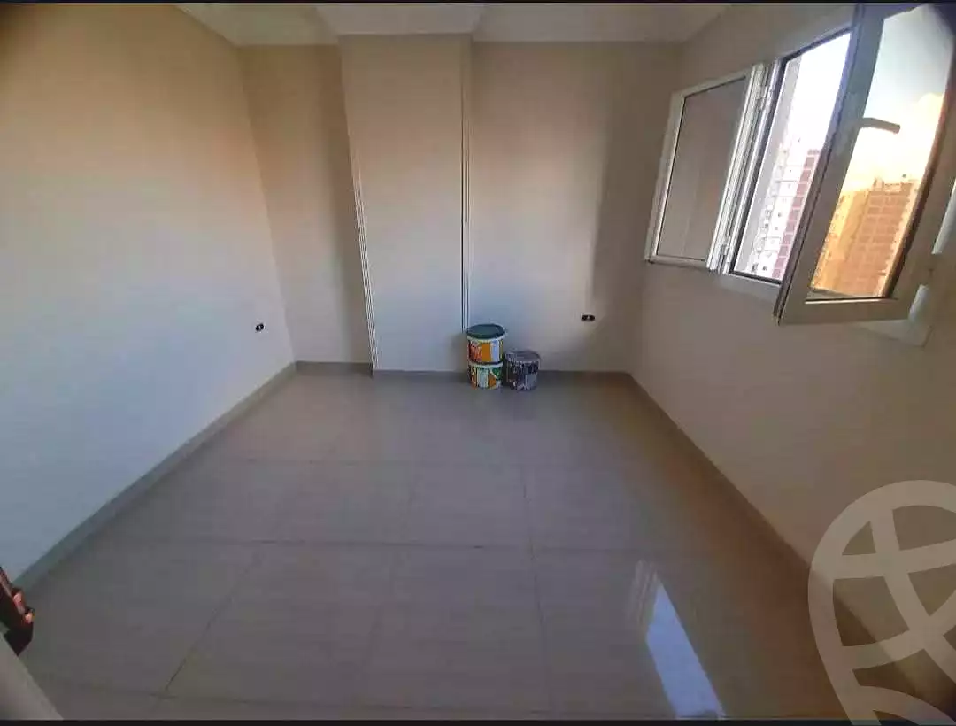 https://aqarmap.com.eg/ar/listing/7008190-for-sale-alexandria-sydy-bshr-sydy-bshr-bhry