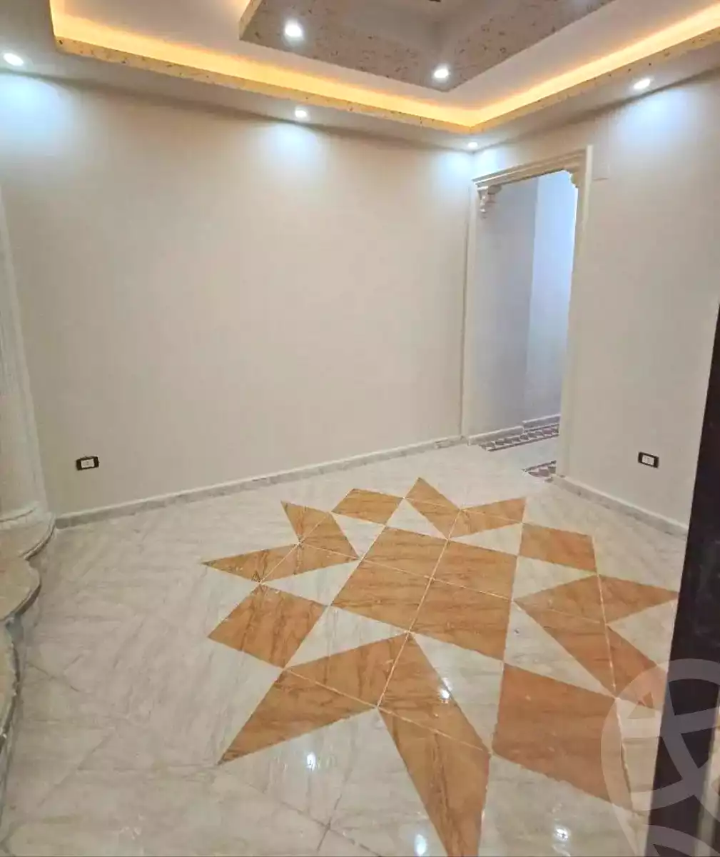https://aqarmap.com.eg/en/listing/7008361-for-sale-alexandria-lsywf-el-falki