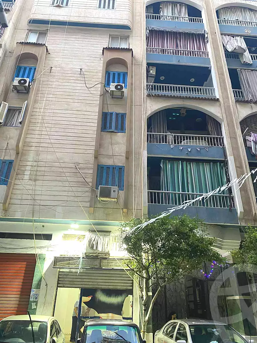 https://aqarmap.com.eg/en/listing/7008383-for-rent-alexandria-miami-khalaf-st