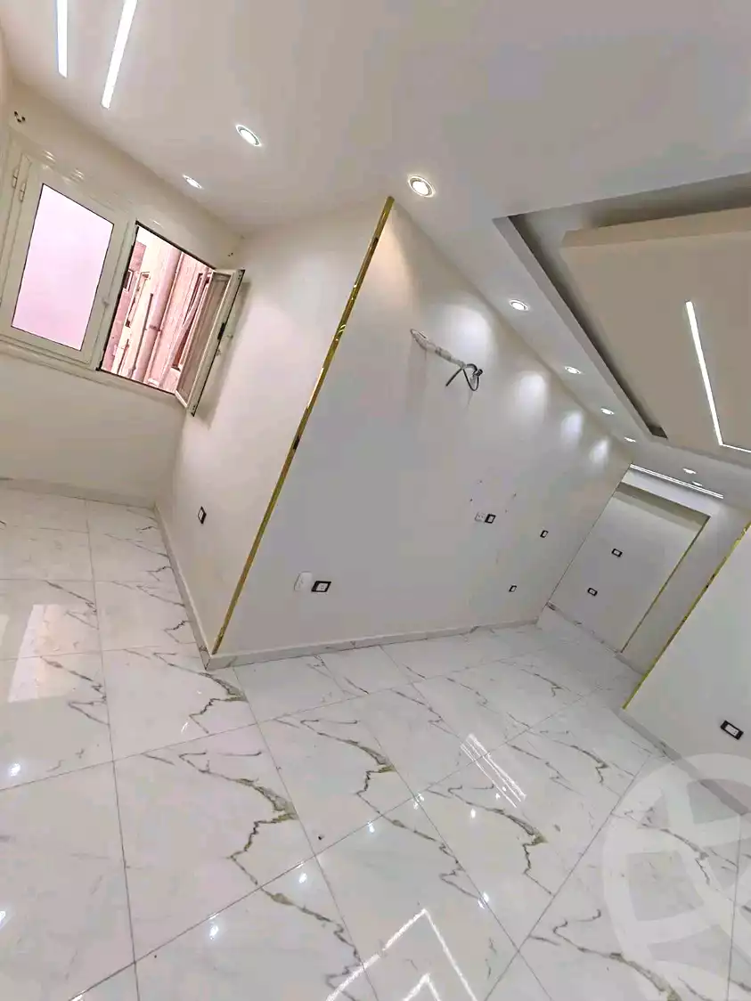https://aqarmap.com.eg/ar/listing/7008427-for-rent-cairo-helwan-mostafa-fahmy-st