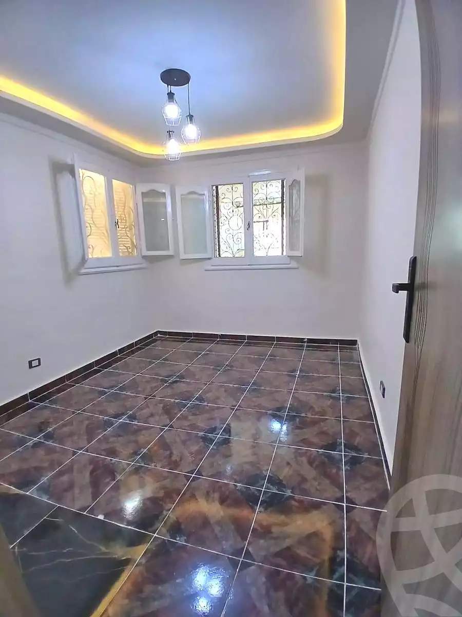 https://aqarmap.com.eg/en/listing/7008498-for-sale-alexandria-al-agamy-shataa-el-nakheel-street-19