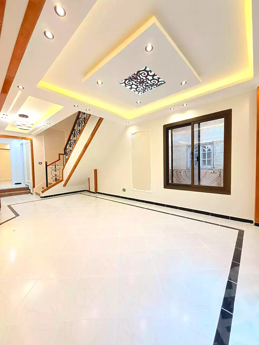 https://aqarmap.com.eg/ar/listing/7008521-for-sale-alexandria-al-agamy-shataa-el-nakheel