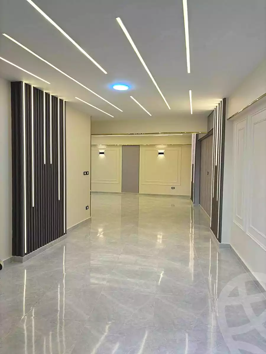 https://aqarmap.com.eg/ar/listing/7008543-for-sale-alexandria-miami-mahmoud-el-isawy-st