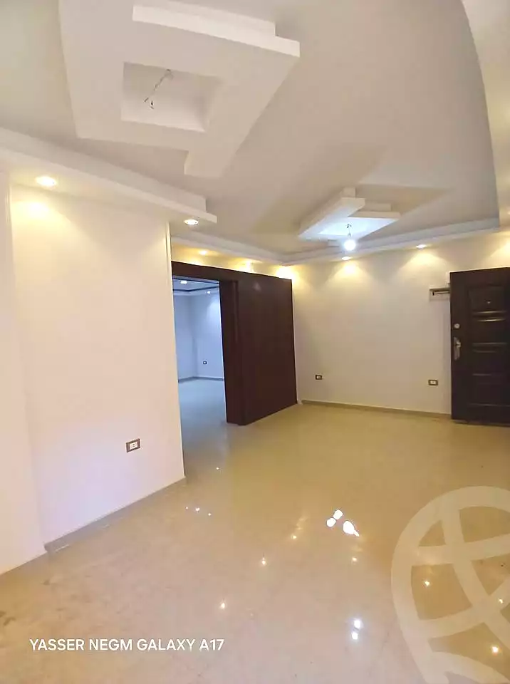 https://aqarmap.com.eg/ar/listing/7008567-for-sale-alexandria-el-mandara-alex-el-mandara-bahri-sidi-kamal-st