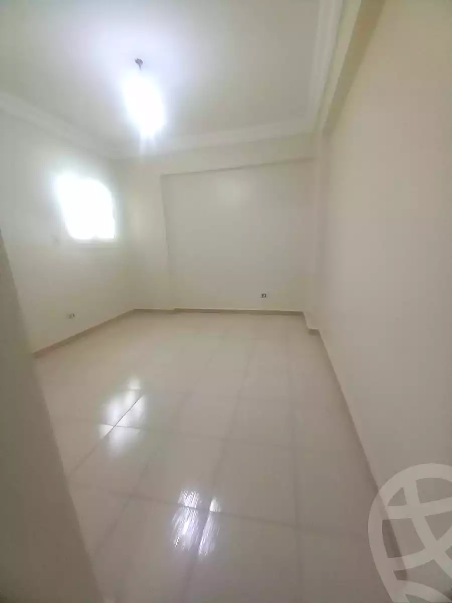 https://aqarmap.com.eg/ar/listing/7008636-for-sale-alexandria-sydy-bshr-sydy-bshr-bhry