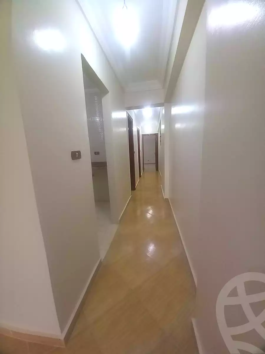 https://aqarmap.com.eg/ar/listing/7008636-for-sale-alexandria-sydy-bshr-sydy-bshr-bhry