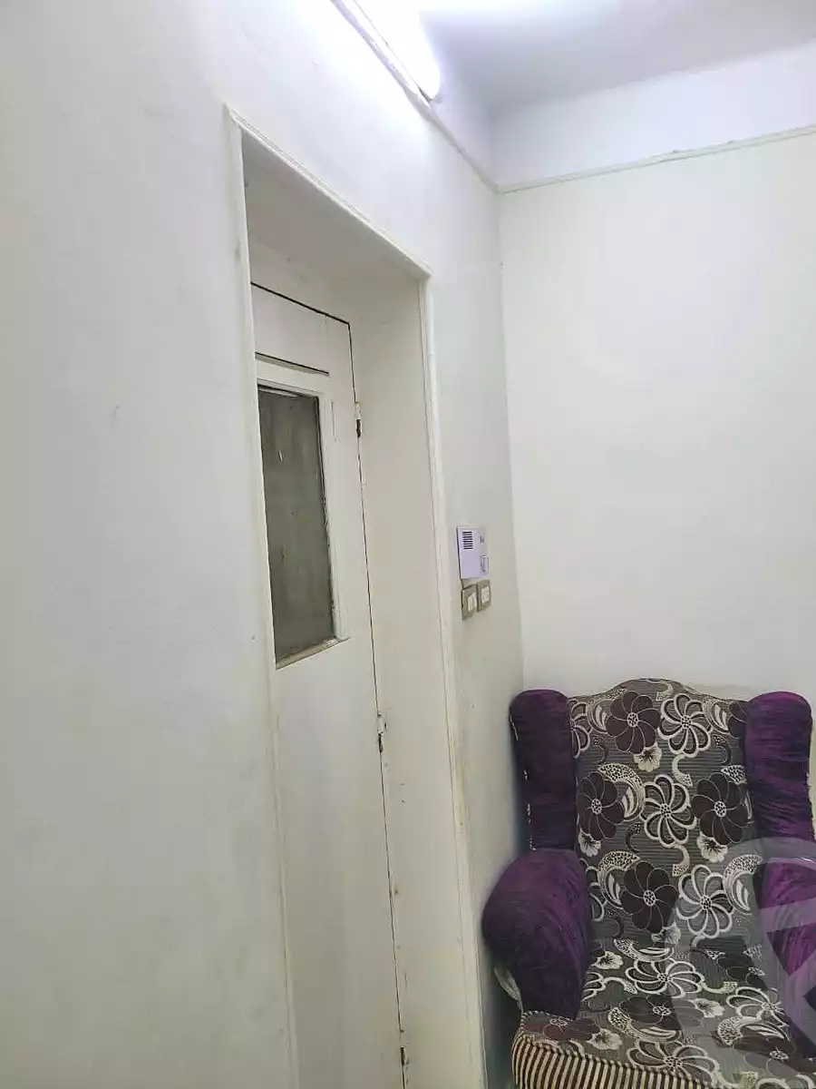 https://aqarmap.com.eg/ar/listing/7008702-for-sale-cairo-shoubra-jzyr-bdrn-ibn-al-rashid-st