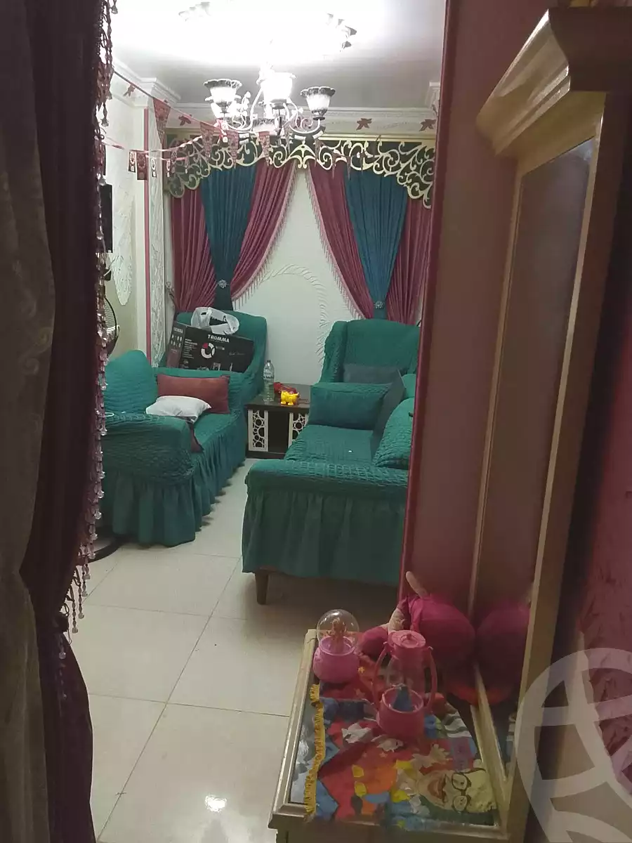 https://aqarmap.com.eg/en/listing/7008744-for-sale-alexandria-el-asafra-l-sfr-qbly-el-tahrir-mosque-st