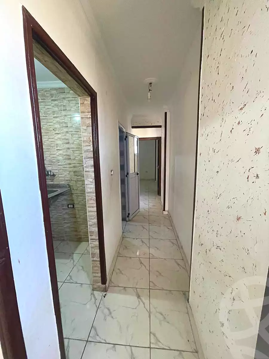 https://aqarmap.com.eg/en/listing/7008772-for-sale-alexandria-el-asafra-l-sfr-qbly