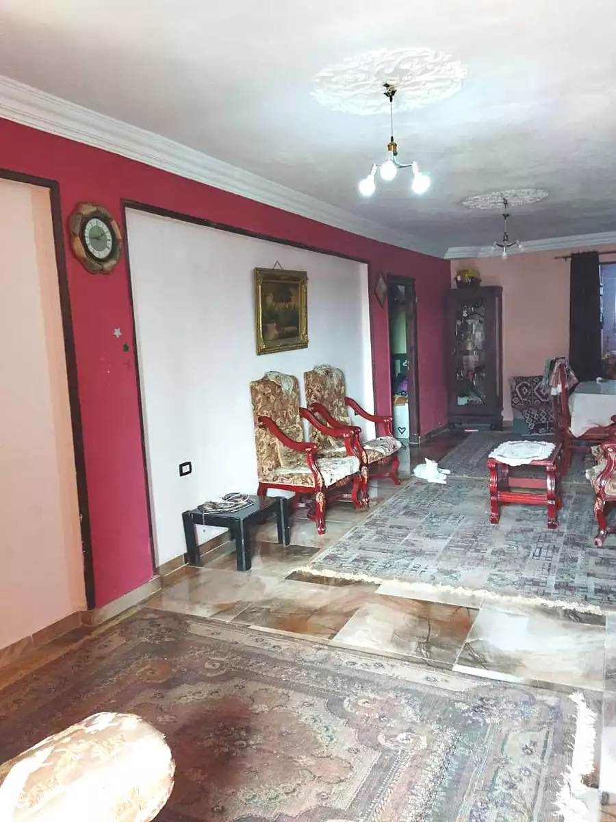https://aqarmap.com.eg/ar/listing/7008845-for-sale-alexandria-sydy-bshr-sydy-bshr-qbly-hassan-refaat-st