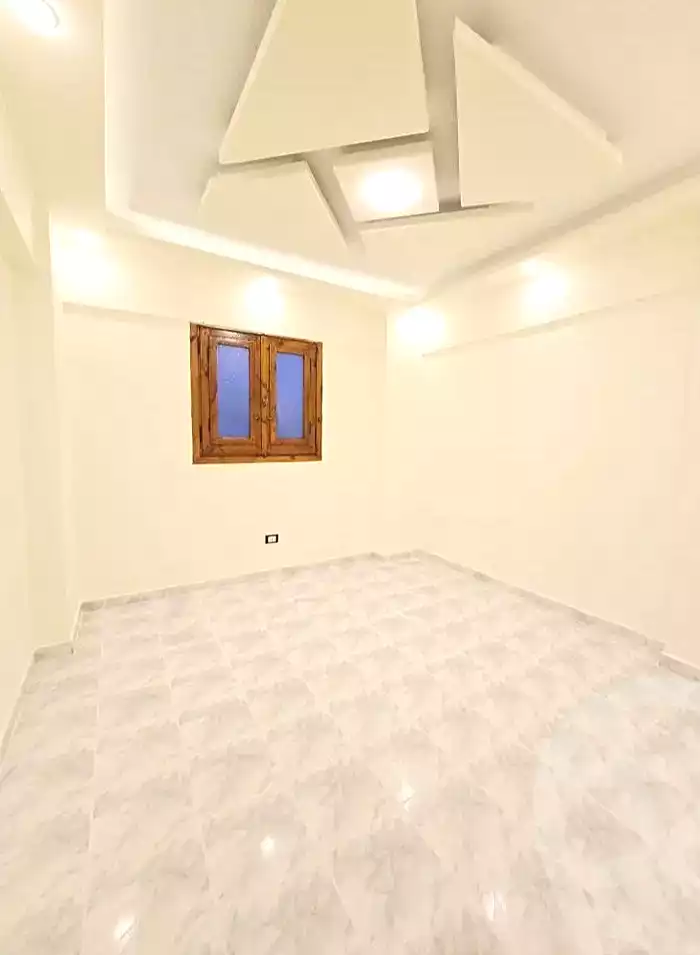 https://aqarmap.com.eg/ar/listing/7008956-for-sale-alexandria-al-agamy-shataa-el-nakheel