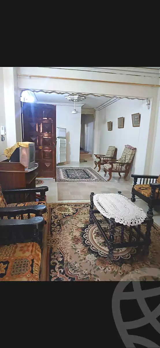 https://aqarmap.com.eg/en/listing/7009083-for-rent-cairo-ain-shams-ain-shams-el-sharkia-el-eshrein-stt